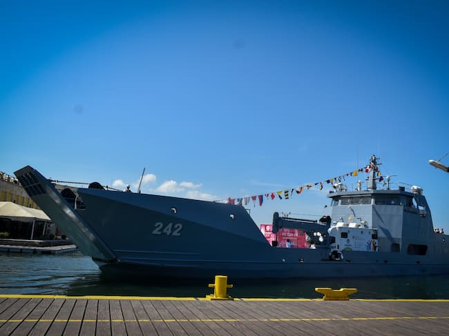 Navegando al corazón del Magdalena. // Armada Nacional