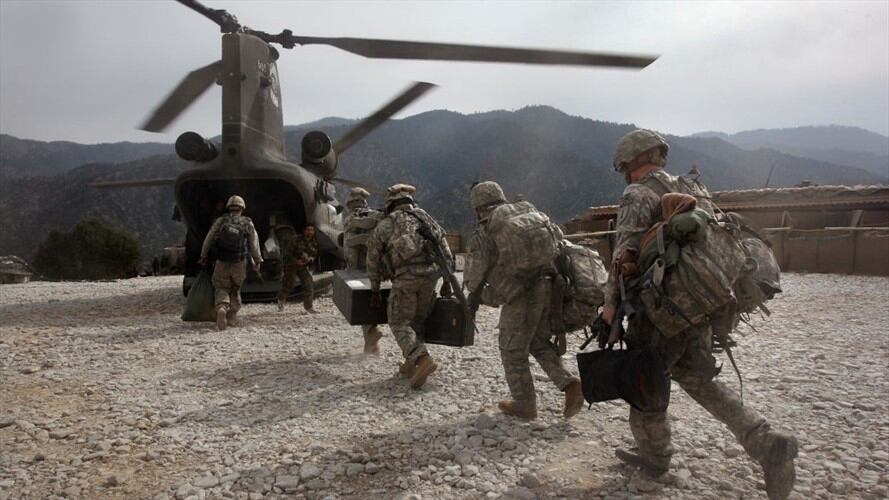 Muchos líderes militares han asegurado que una victoria militar de Estados Unidos en Afganistán no podrá ser posible; sin embargo deben trabajar para que grupos terroristas no se fortalezcan: Dan Feld. Foto: Getty Images