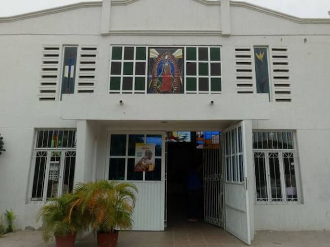Roban varios elementos de la iglesia del barrio Almirante Colón, en Cartagena