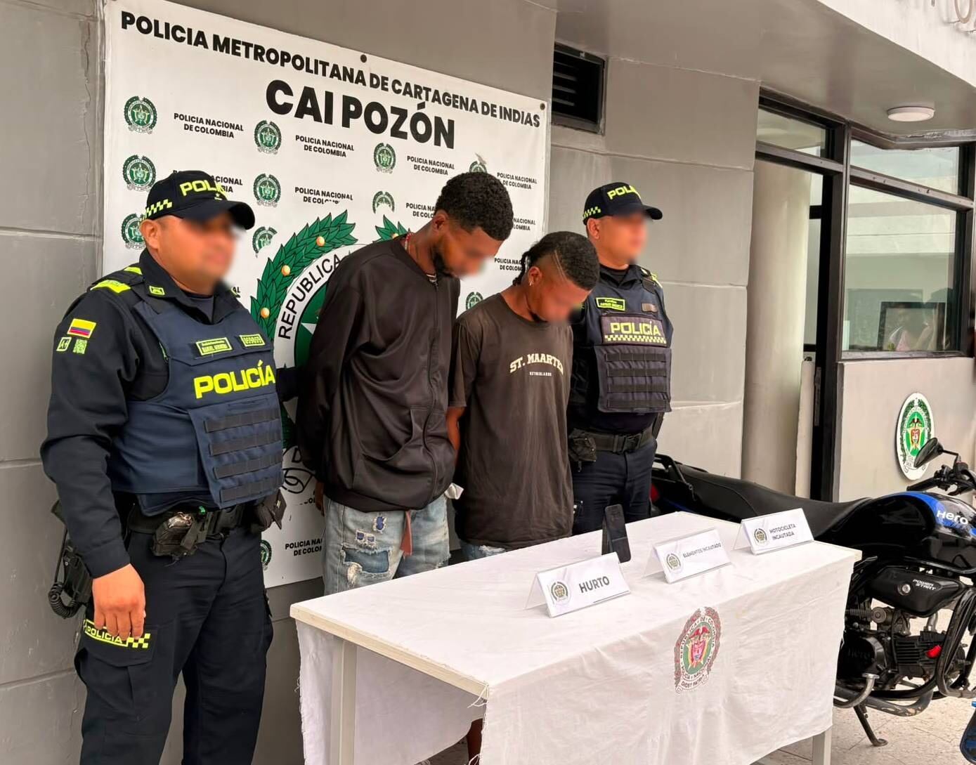 Capturados por hurto. // Policía Metropolitana de Cartagena