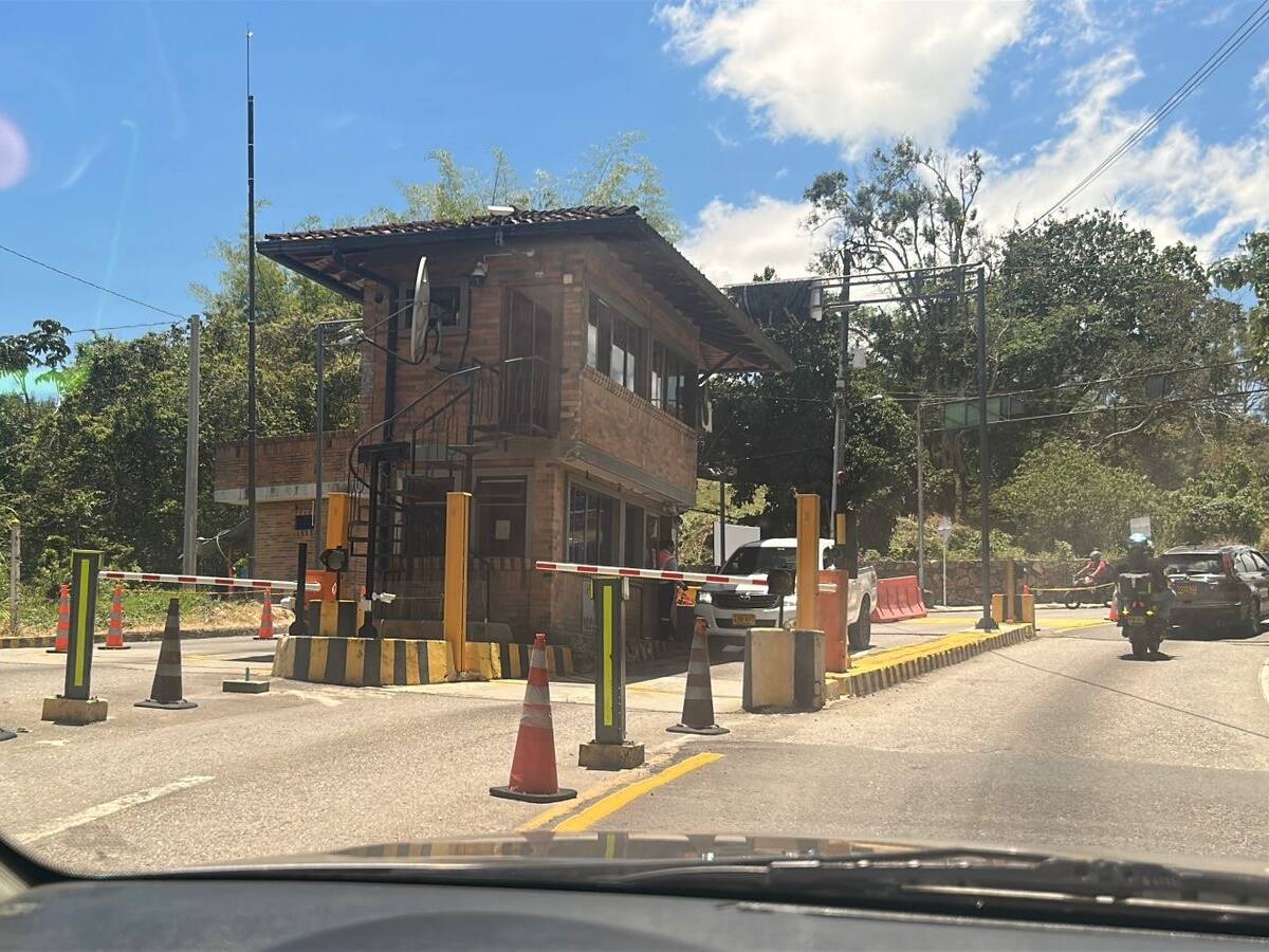 Gobernación no descarta concesionar peaje de Los Santos