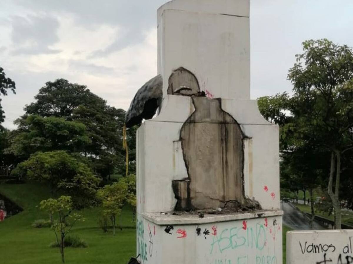 Violentaron el monumento de Andrés López de Galarza en Ibagué