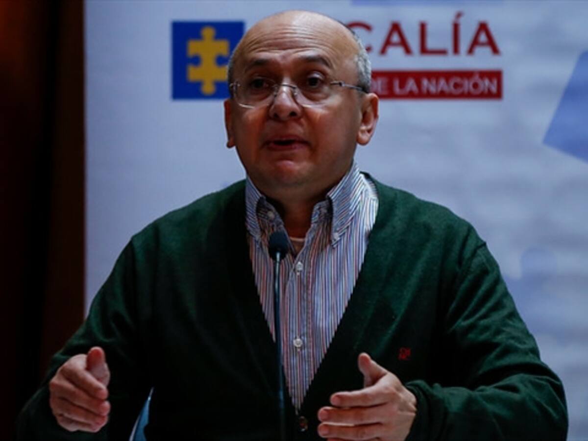 Fiscal tiene lista demanda a reforma al equilibrio de poderes