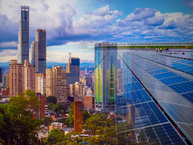 ¿Se pueden poner paneles solares en Bogotá? Estos son los 5 permisos que debe tramitar