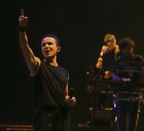 FONSECA TROPICALIA TUOUR Credito fotos Camilo Baez