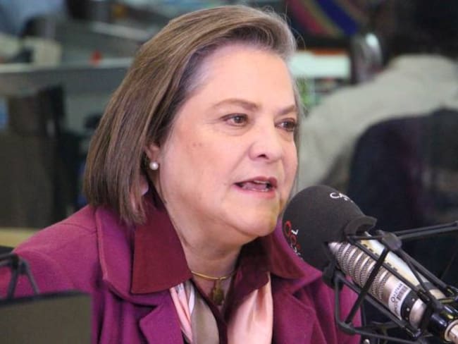 Con Peñalosa, la pobreza aumentó dos puntos por año de gobierno: Clara López