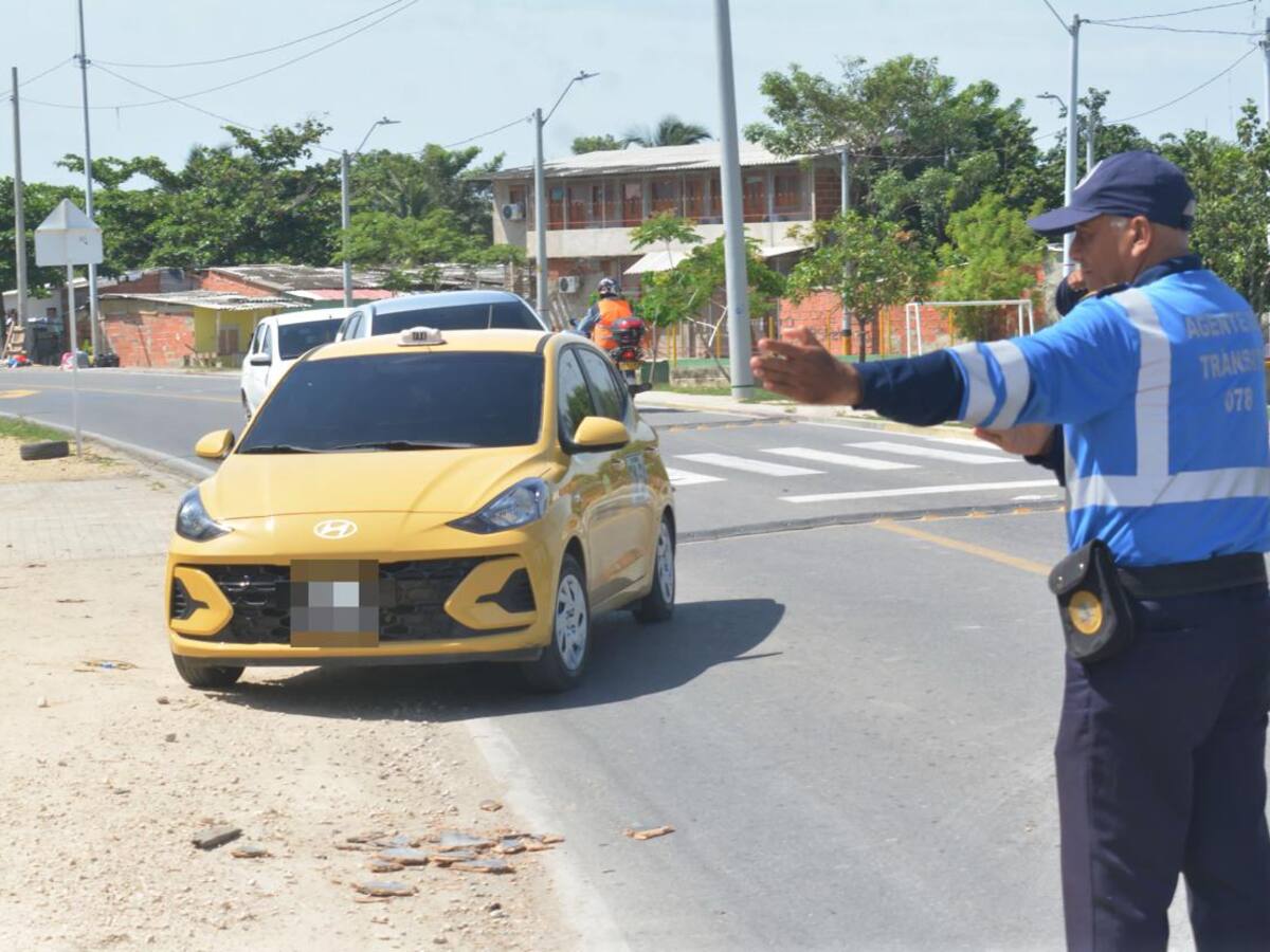 DATT invita a denunciar abusos de tarifas por asistente virtual Catalina