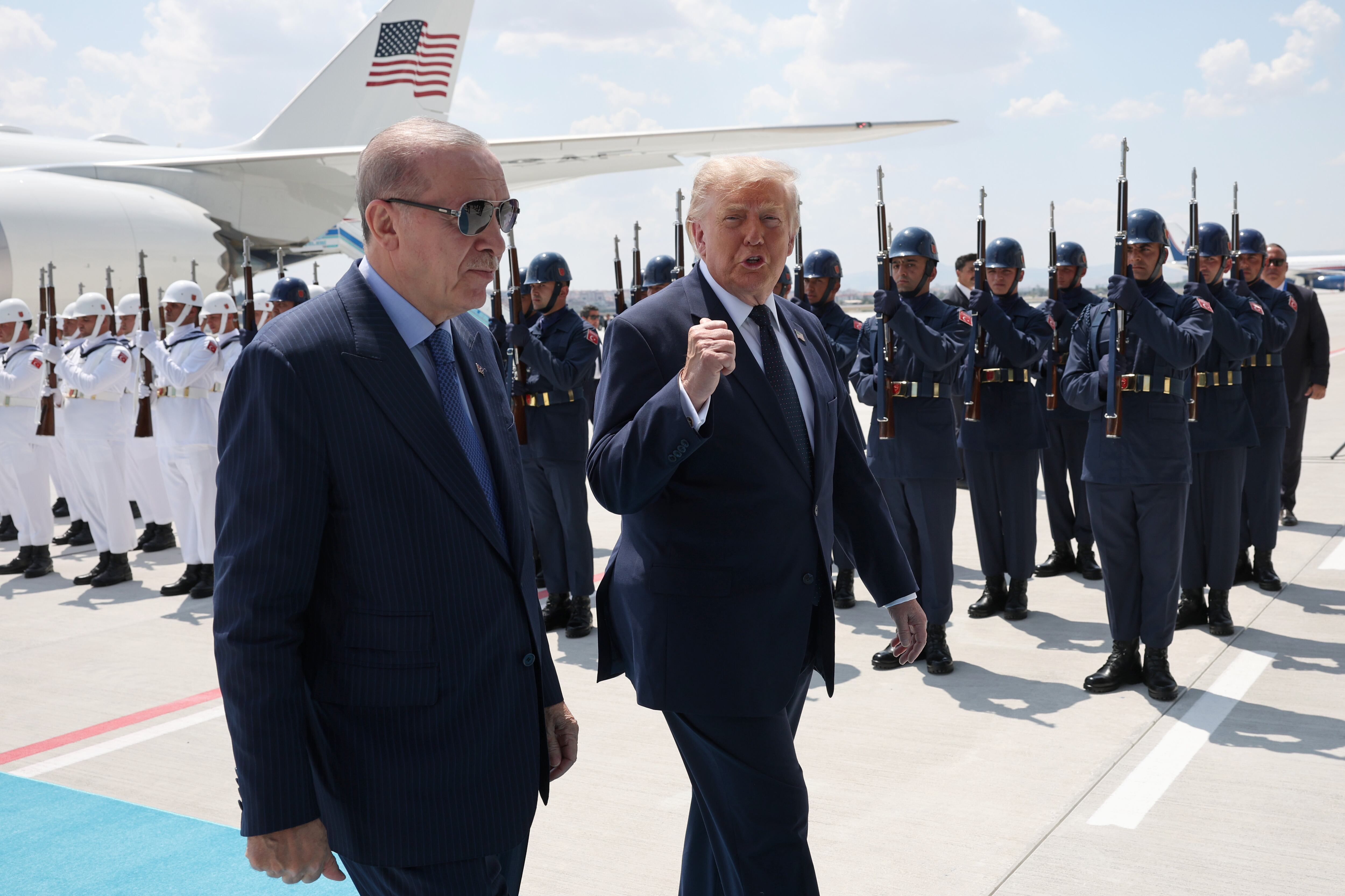 Donald Trump (derecha) y Recep Tayyip Erdogan (izquierda), presidentes de Estados Unidos y Turquía respectivamente (Cortesía: Win McNamee/Getty Images)