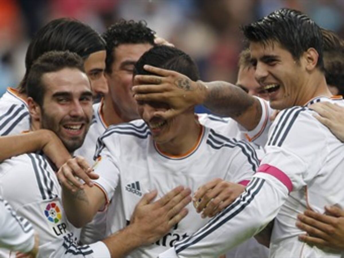 Real Madrid venció 2-0 al Málaga en su mejor partido de la temporada