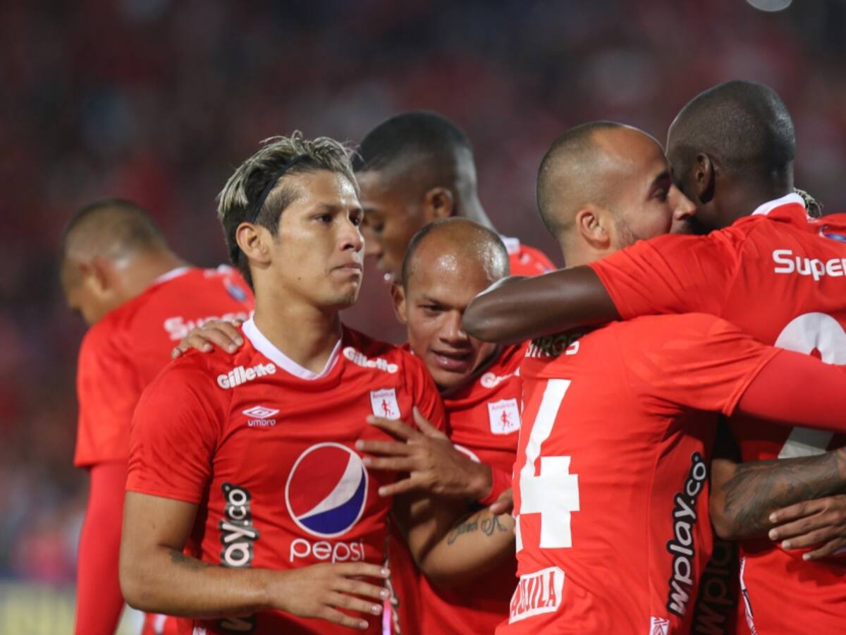 Acolfutpro rechazó reducción de salarios a jugadores por el coronavirus