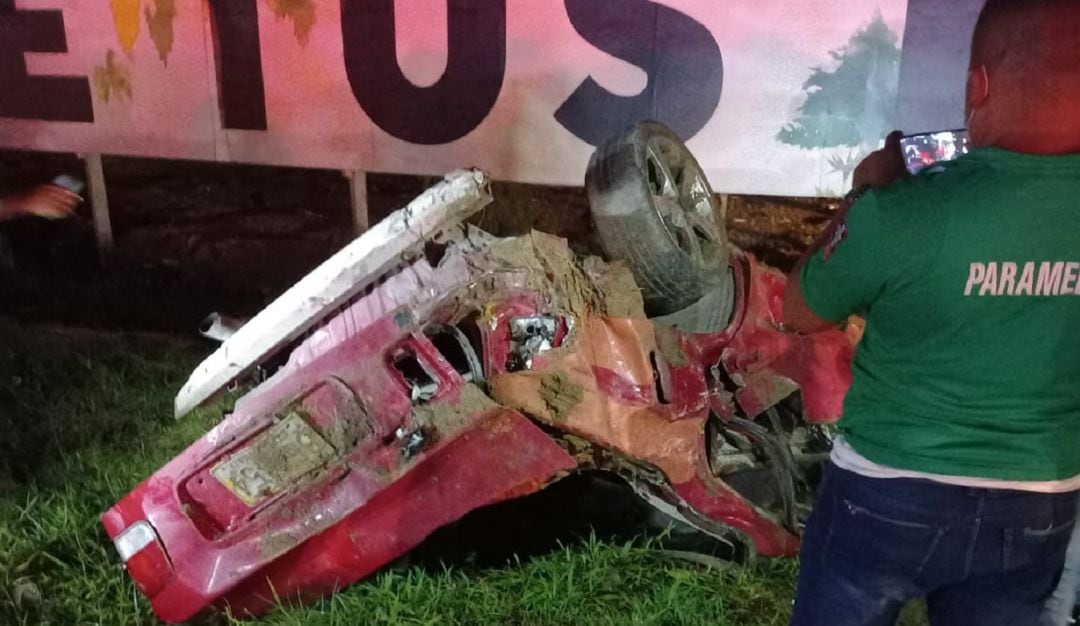 Accidente en vía al mar