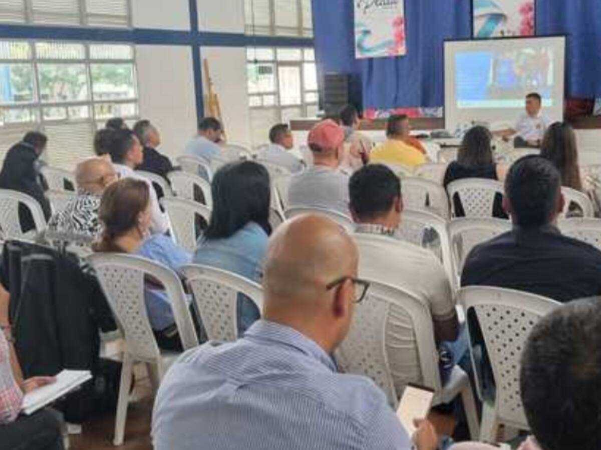 Amenazas y extorsiones contra docentes siembran temor en el Huila