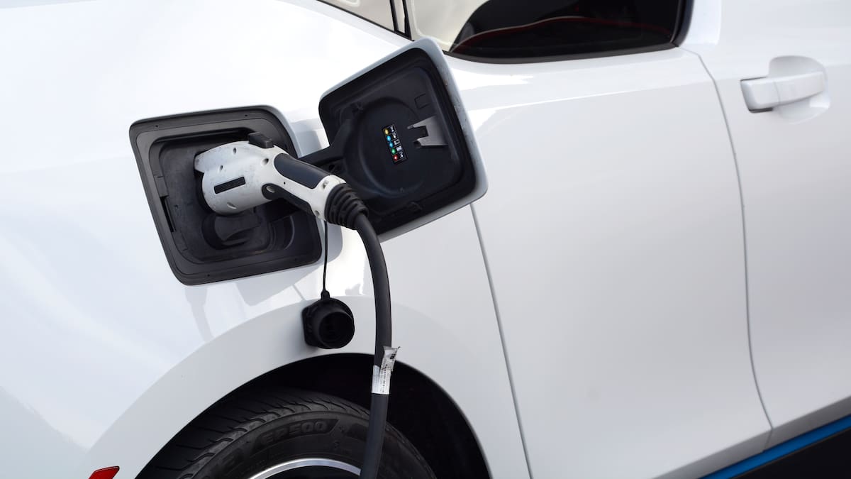Carros eléctricos ahorran 3 millones de dólares diarios en Latinoamérica