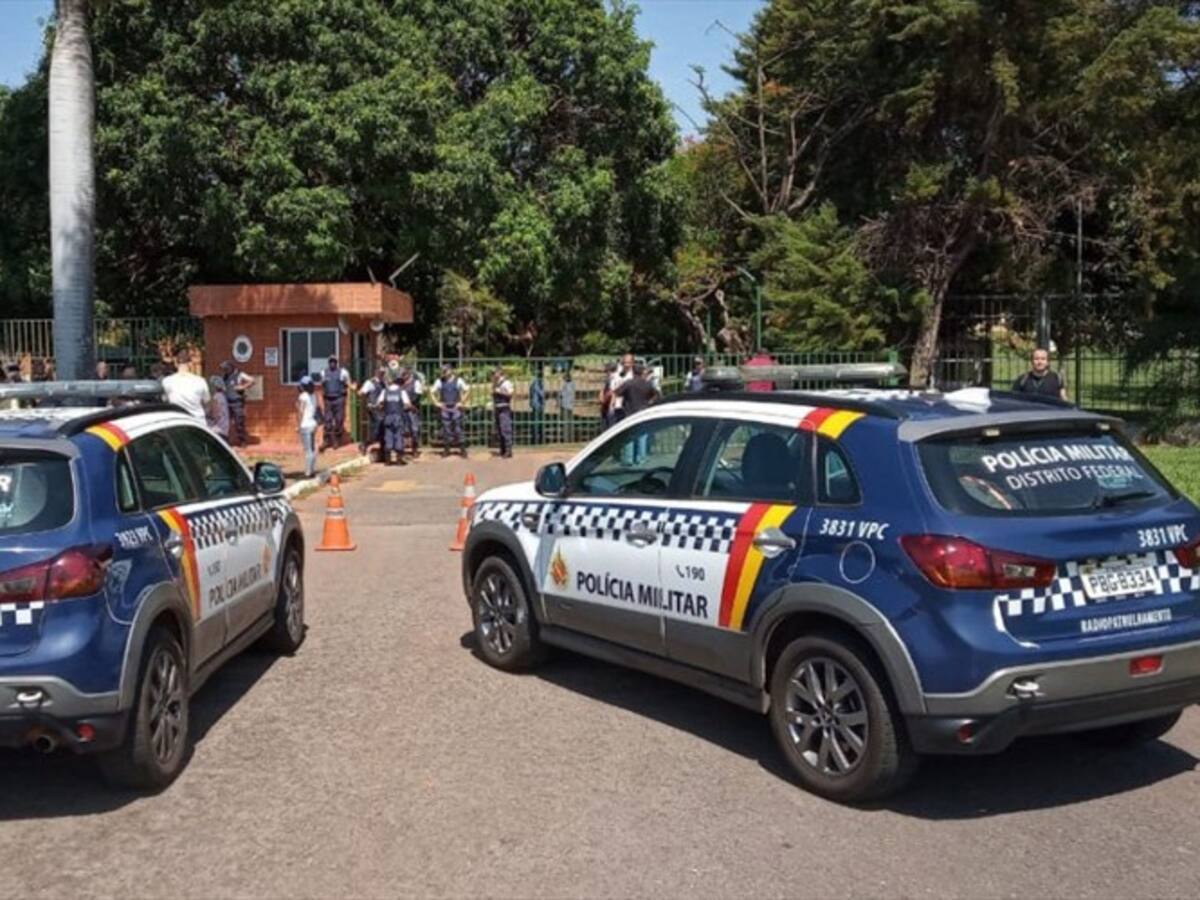 General venezolano acompañado de extranjeros atacaron la Embajada de su país en Brasil