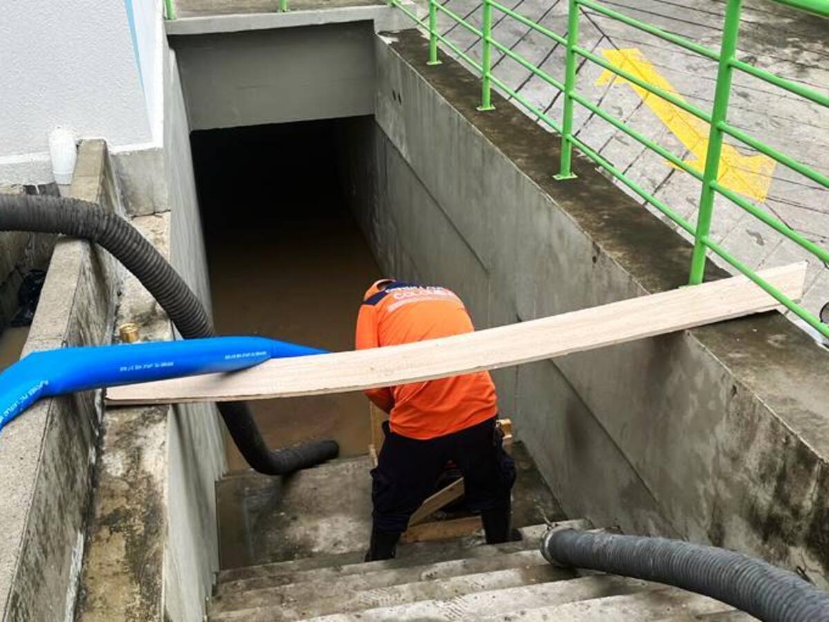 Cuatro puestos de votación afectados con inundaciones