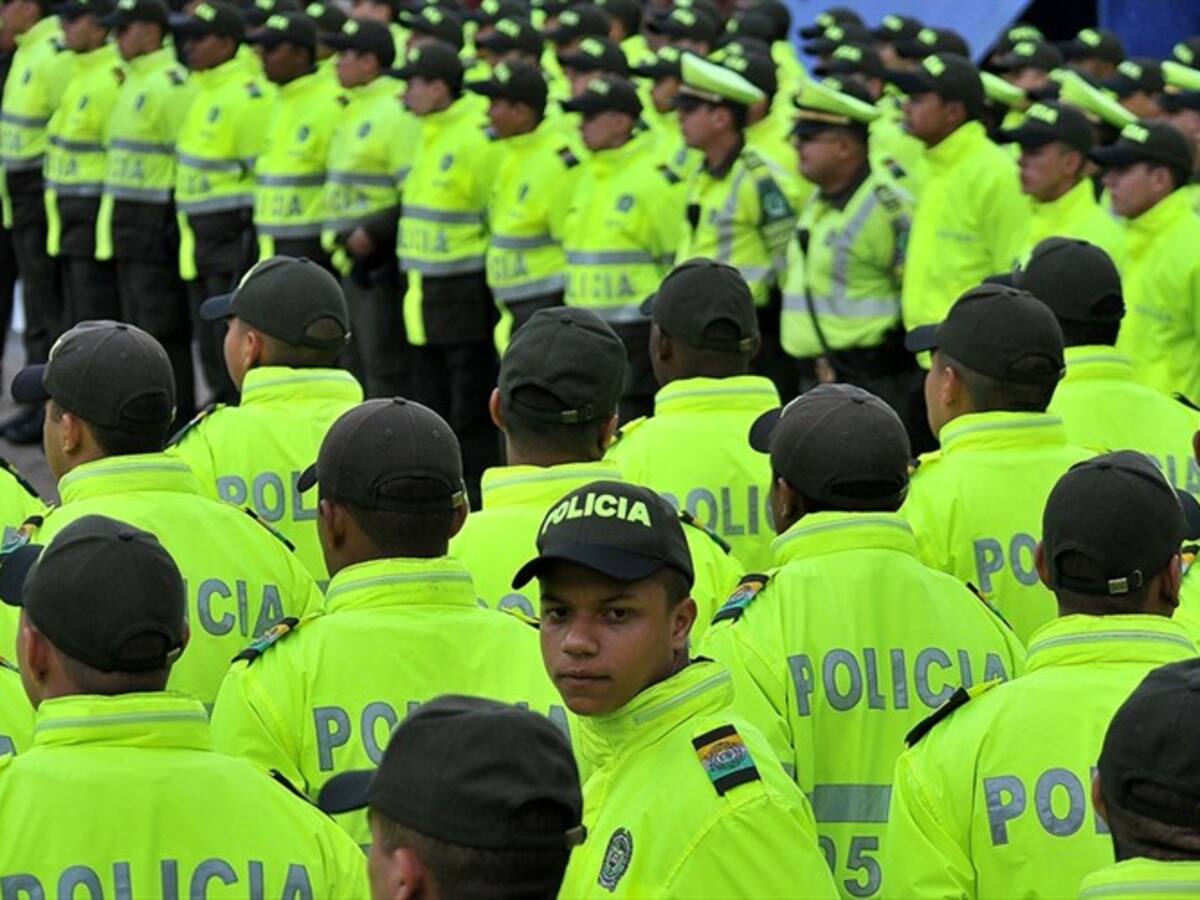 Nuevo código pone a pelear a policías con ciudadanos: Alirio Uribe