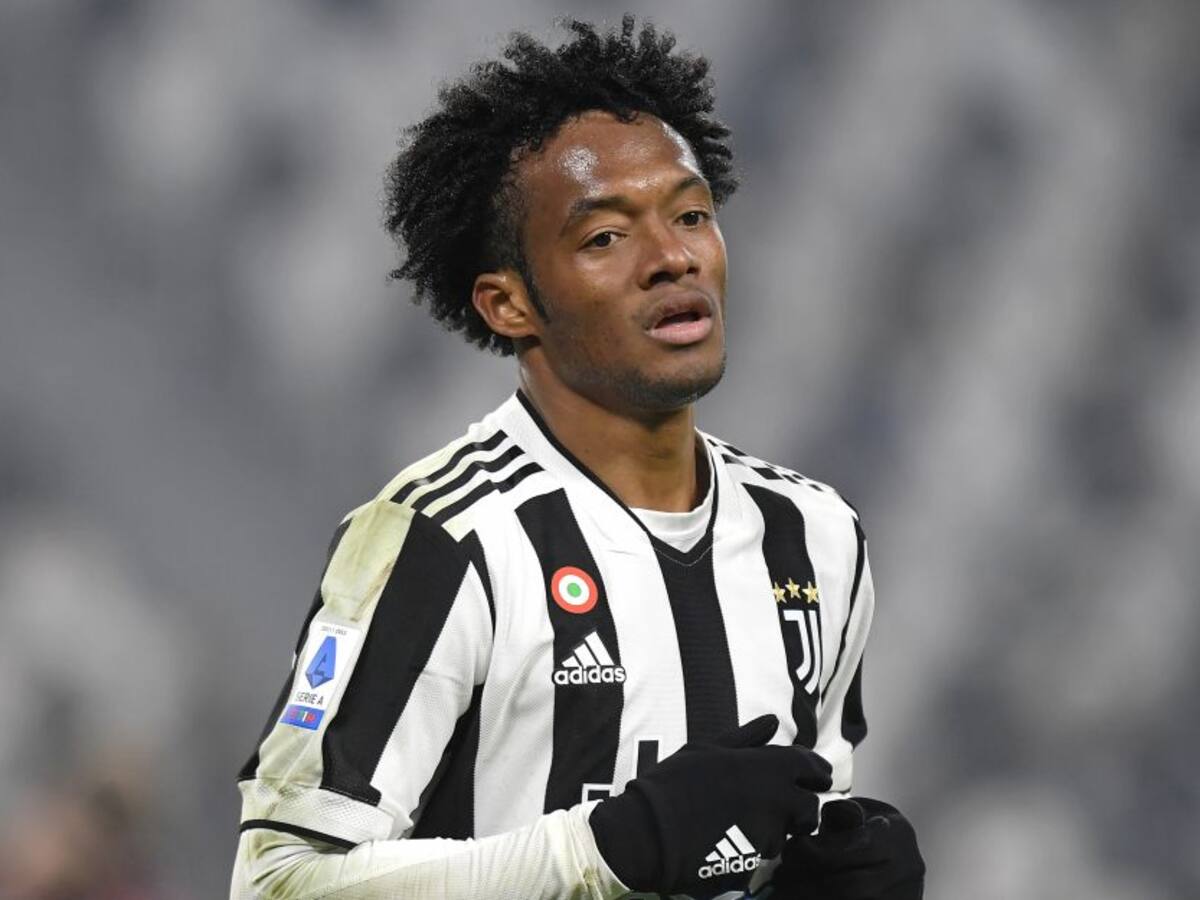 Juventus de Cuadrado empata ante Torino y compromete su puesto Champions