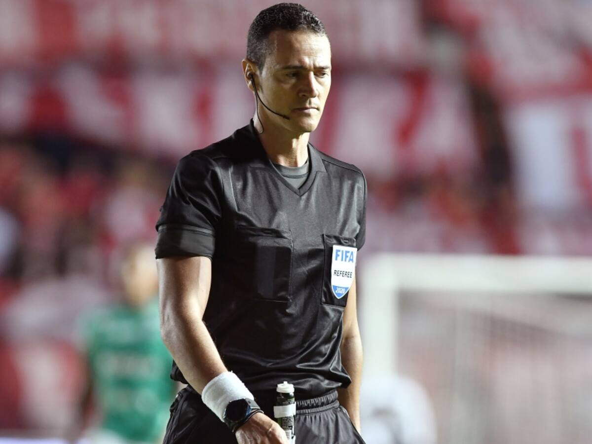 "Los árbitros están en dificultades por esta situación": Wilmar Roldan