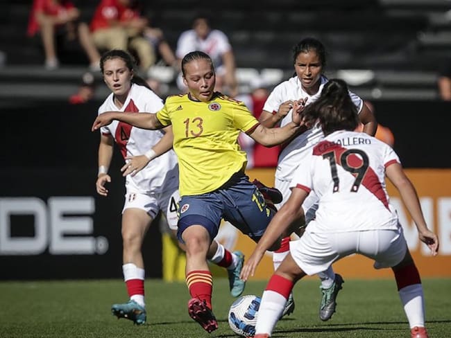 Selección Colombia se impuso 7-0 a Perú