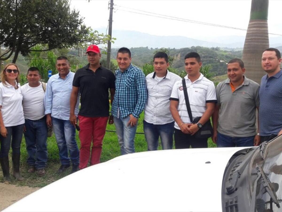 Liberan a los cuatro policías retenidos en el Cauca