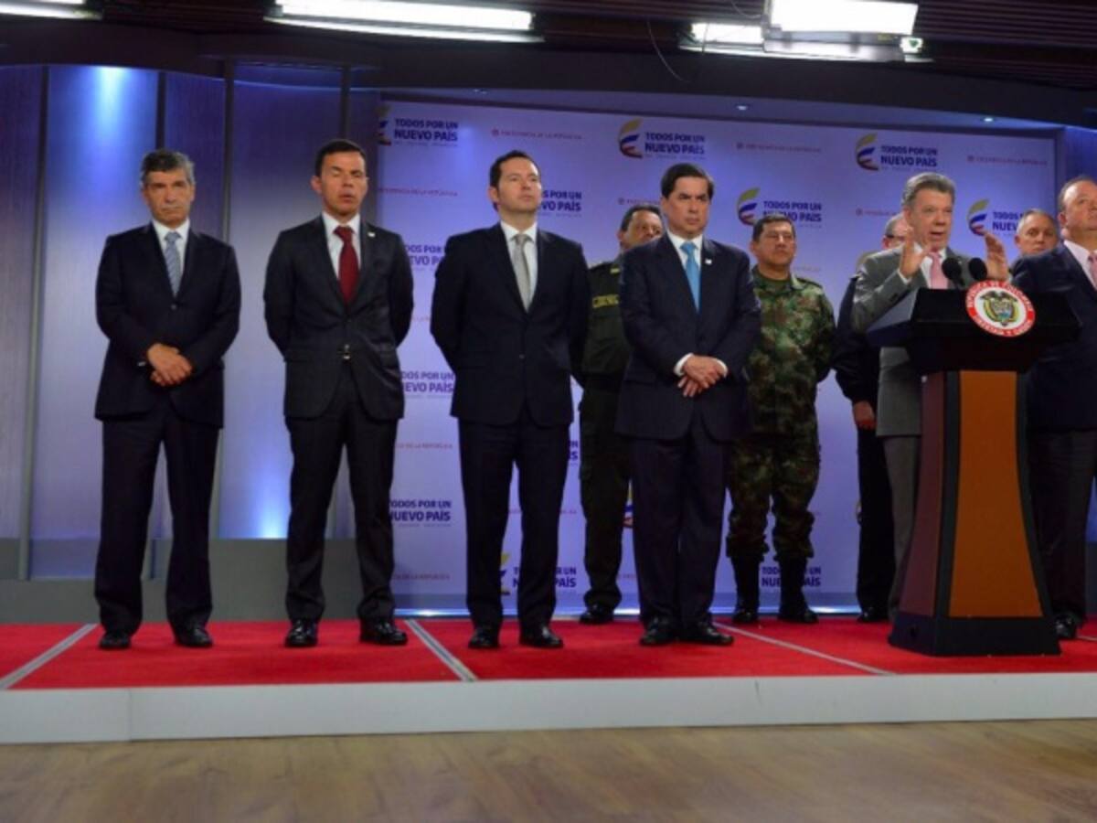 Santos ordenó revisar medidas de seguridad para líderes de DD.HH. por amenazas y asesinatos