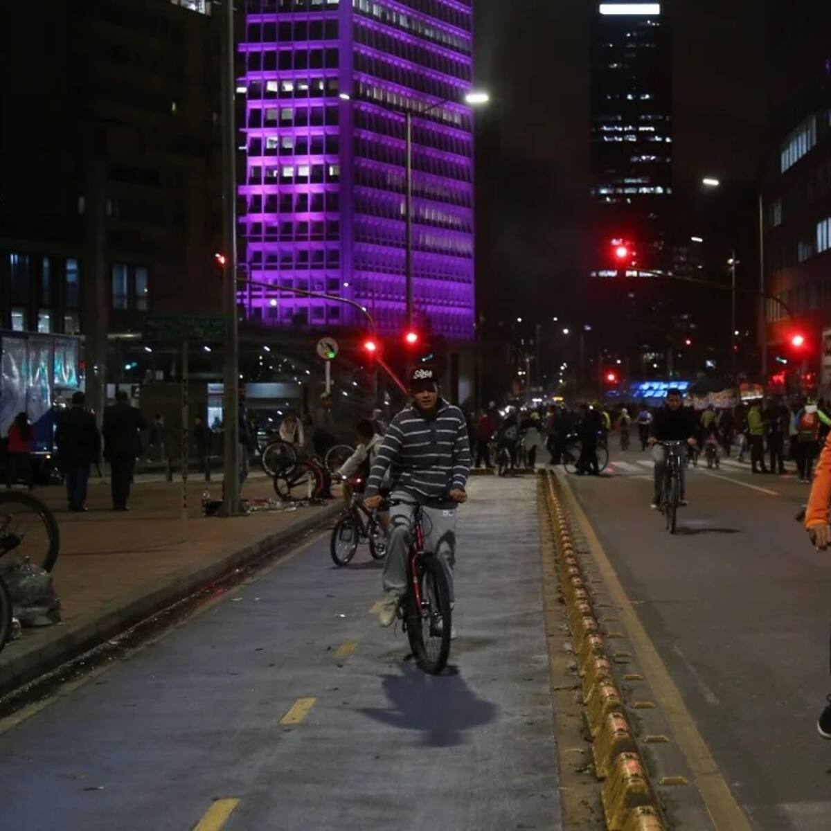 A qué hora inicia y termina la Ciclovía Nocturna HOY en Bogotá: Clima, rutas alternas y lo último