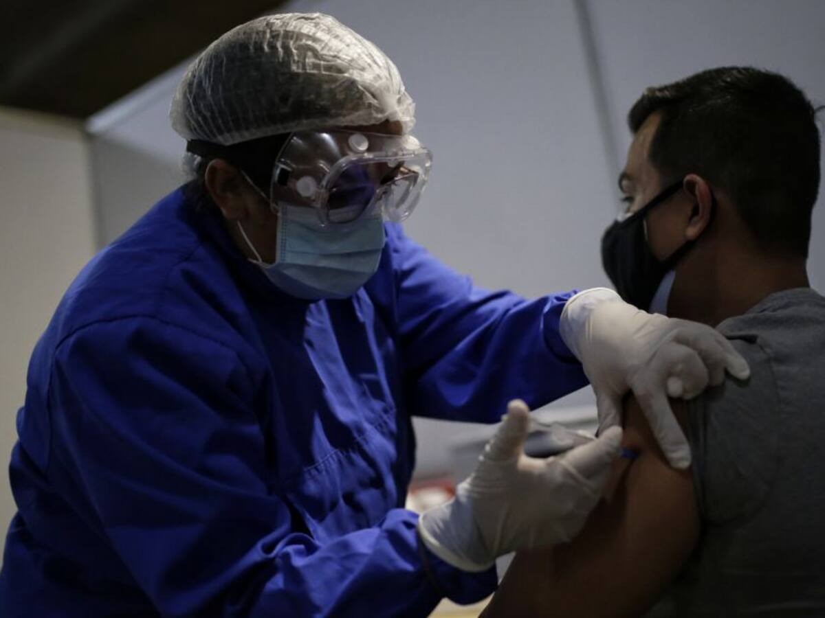 Llamado para la aplicación de la segunda dosis de la vacuna contra COVID-19