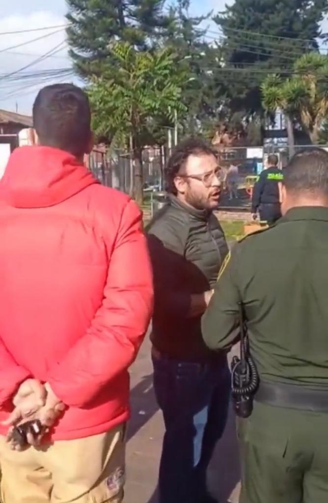 Funcionario habría abusado de su poder para sella un bar.Captura de Pantalla.