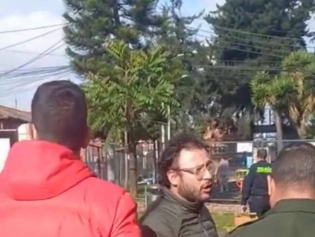 Funcionario habría abusado de su poder para sella un bar.Captura de Pantalla.