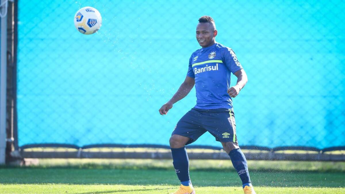 Jaminton Campaz: "Scolari me dijo que tenía que luchar por la titular"