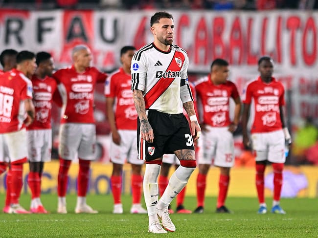 Santa Fe elimina a River y entra en lista: históricas victorias de equipos colombianos en Argentina. (Photo by Rodrigo Valle/Getty Images)