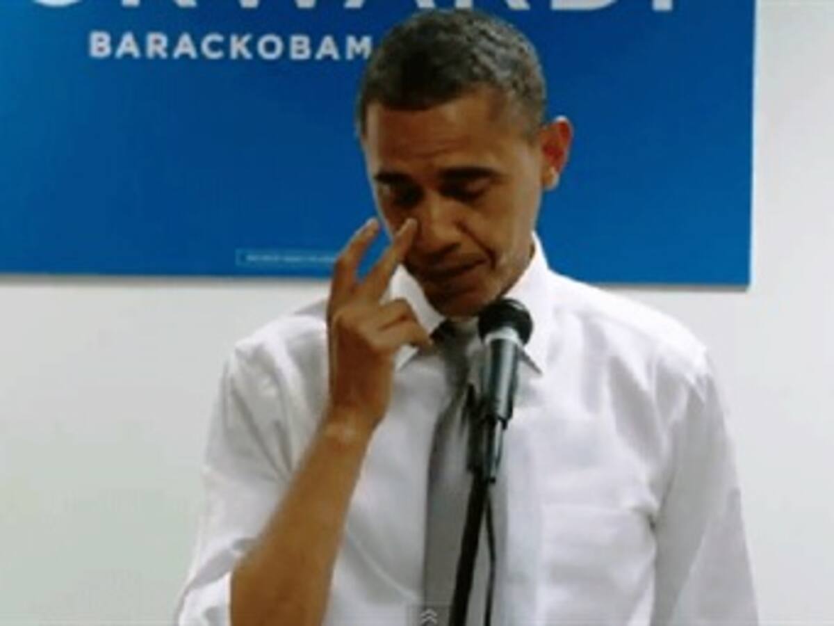 Obama llora frente a su equipo de campaña
