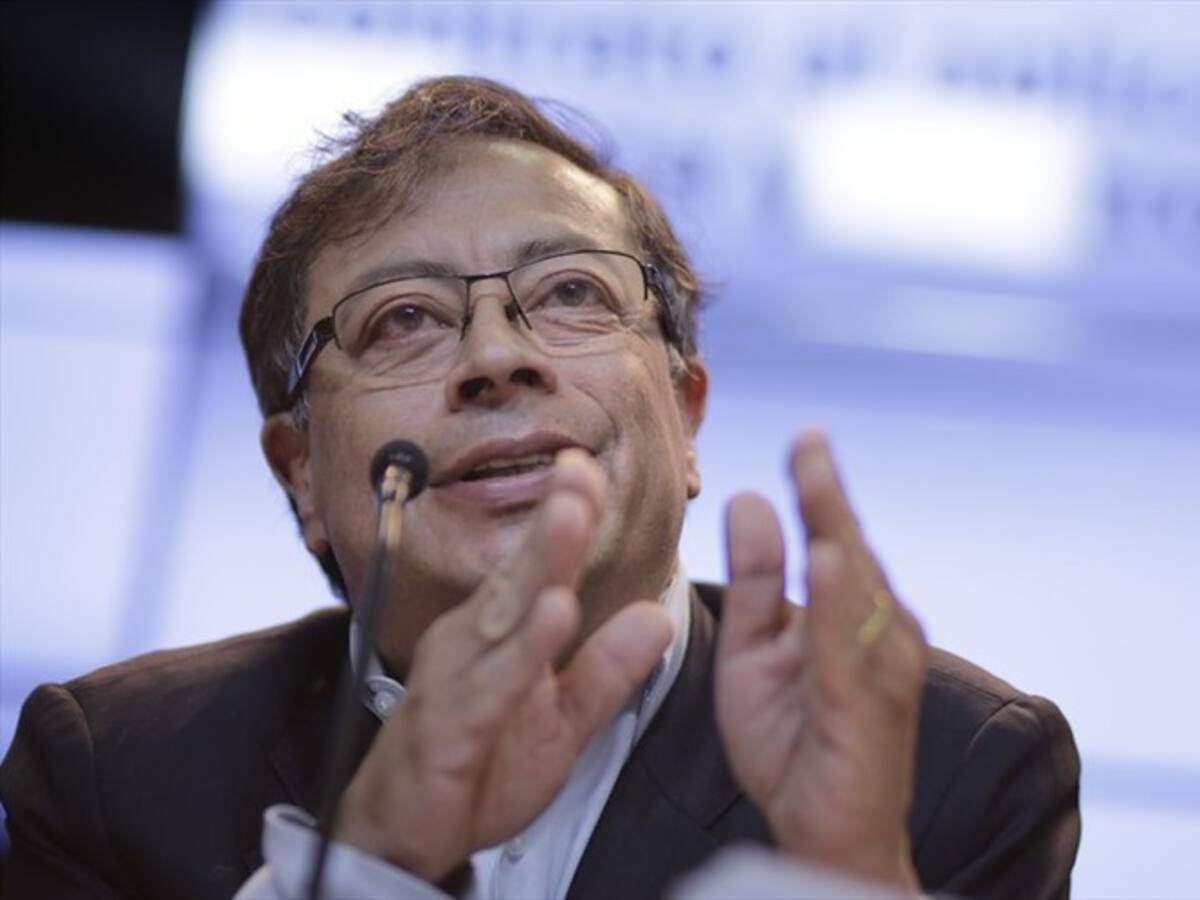“Un acto de justicia”: Gustavo Petro celebra personería de Colombia Humana