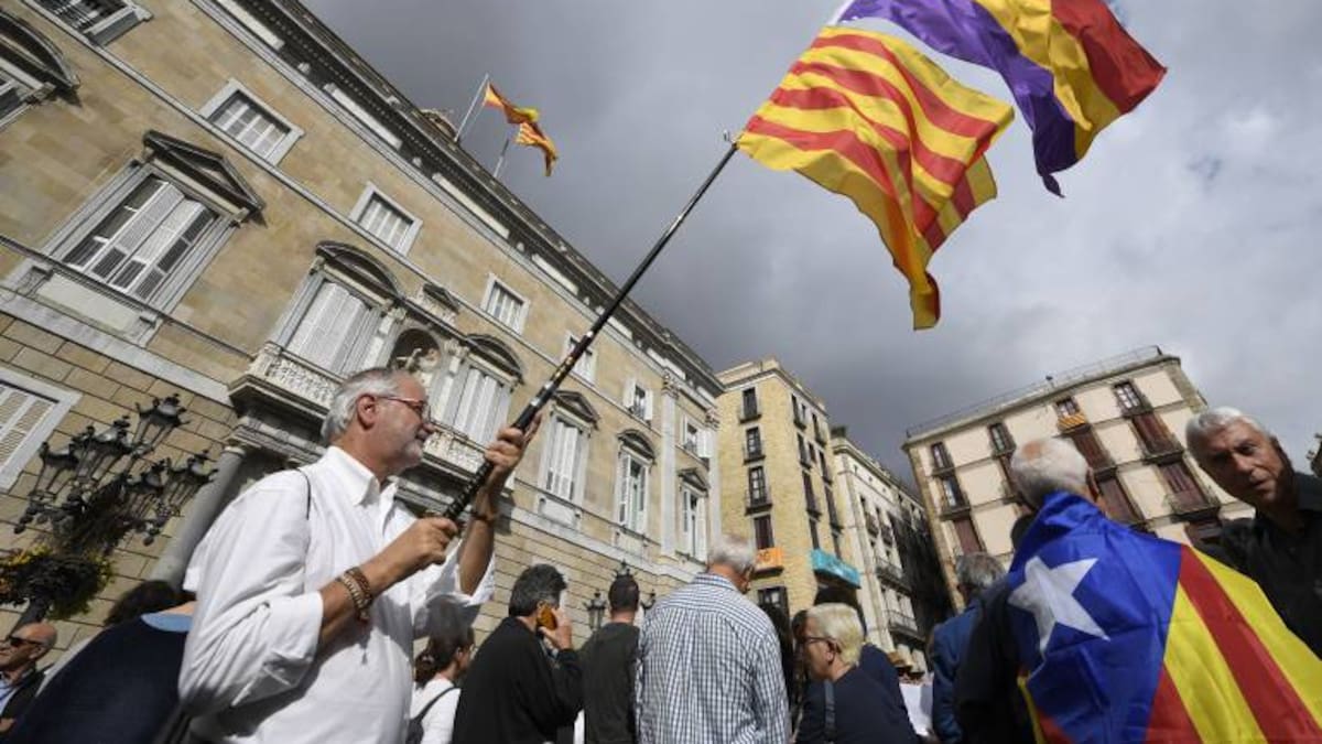 Justicia española pide prisión incondicional para exconsejeros de Cataluña