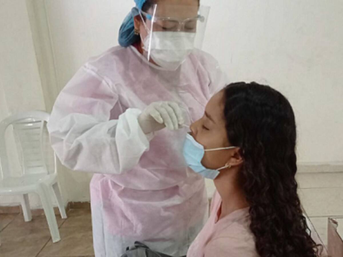 La mayoría de pruebas COVID positivas en Quindío son de casos asintomáticos