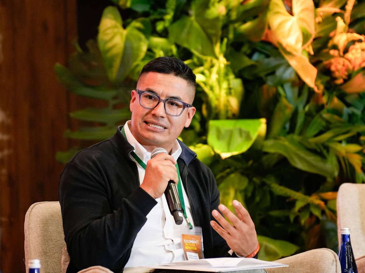 “La reforma agraria debe tener en cuenta a los jóvenes”: viceministro Polivio Rosales