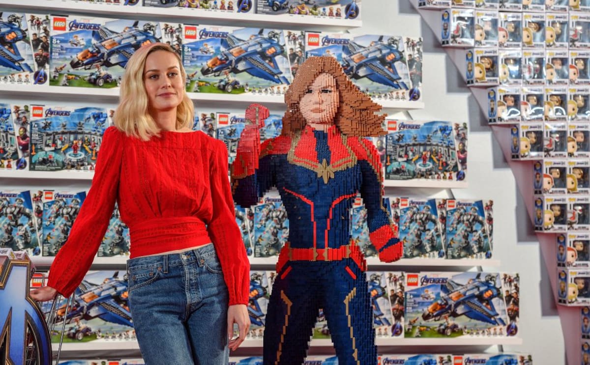 En un principio la actriz Brie Larson rechazó dos veces el papel para interpretar a Carol Danvers/ Capitana Marvel porque le generaba mucha ansiedad. Sin embargo a pesar de esto, hoy en día es un símbolo de la liberación femenina al ser parte de este universo.