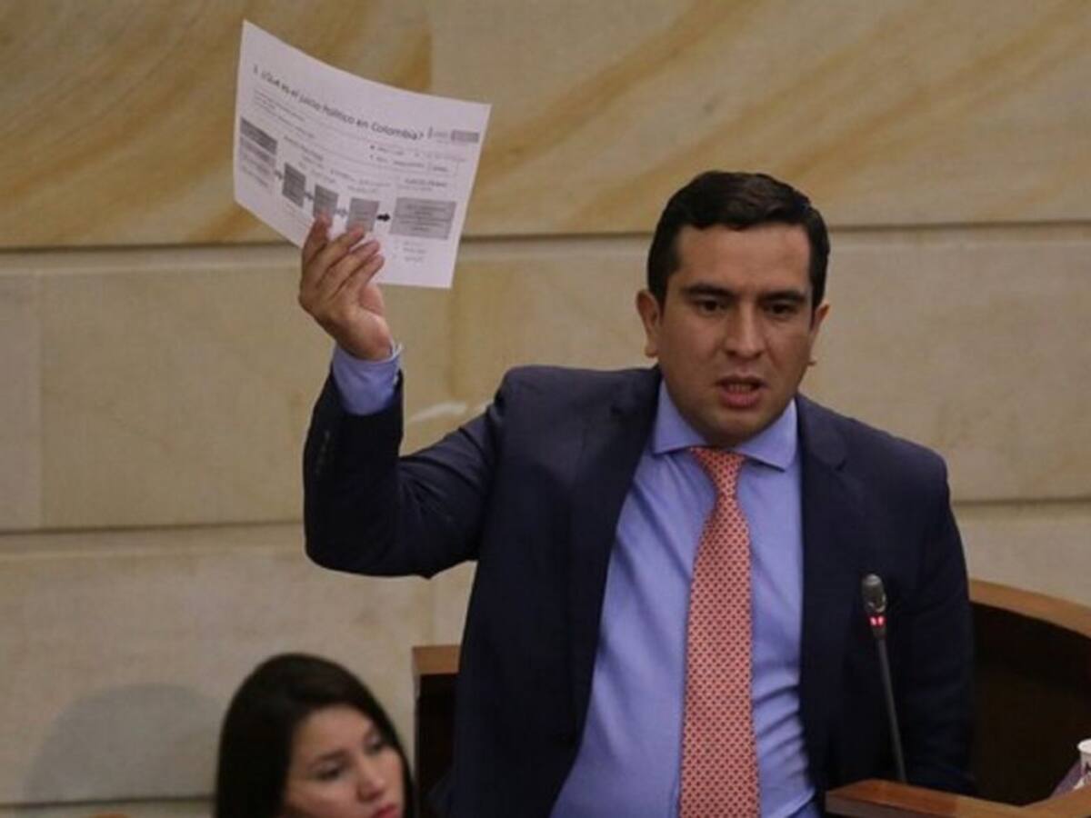 "Char le estaría ofreciendo la vicepresidencia a Cabal": Edward R.
