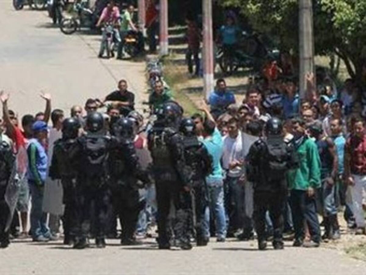 Las Farc obligan a los campesinos del Catatumbo a bloquear las vías: Policía