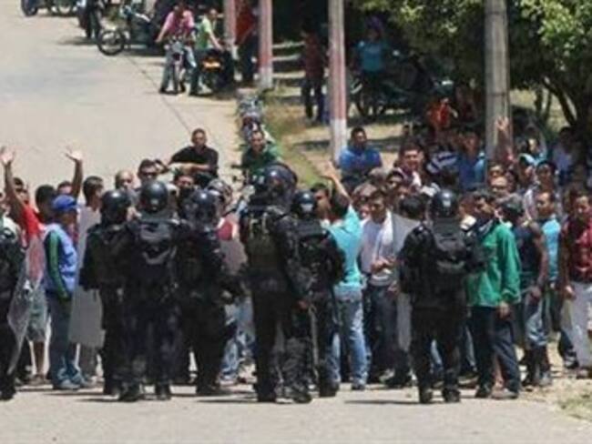 Las Farc obligan a los campesinos del Catatumbo a bloquear las vías: Policía