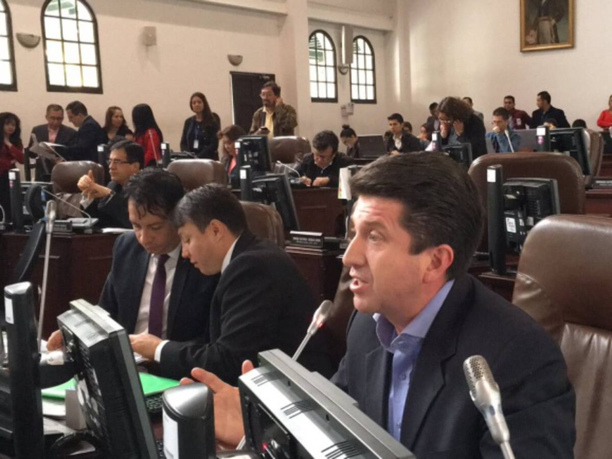 Denuncian creación de grupos de limpieza social en Bogotá