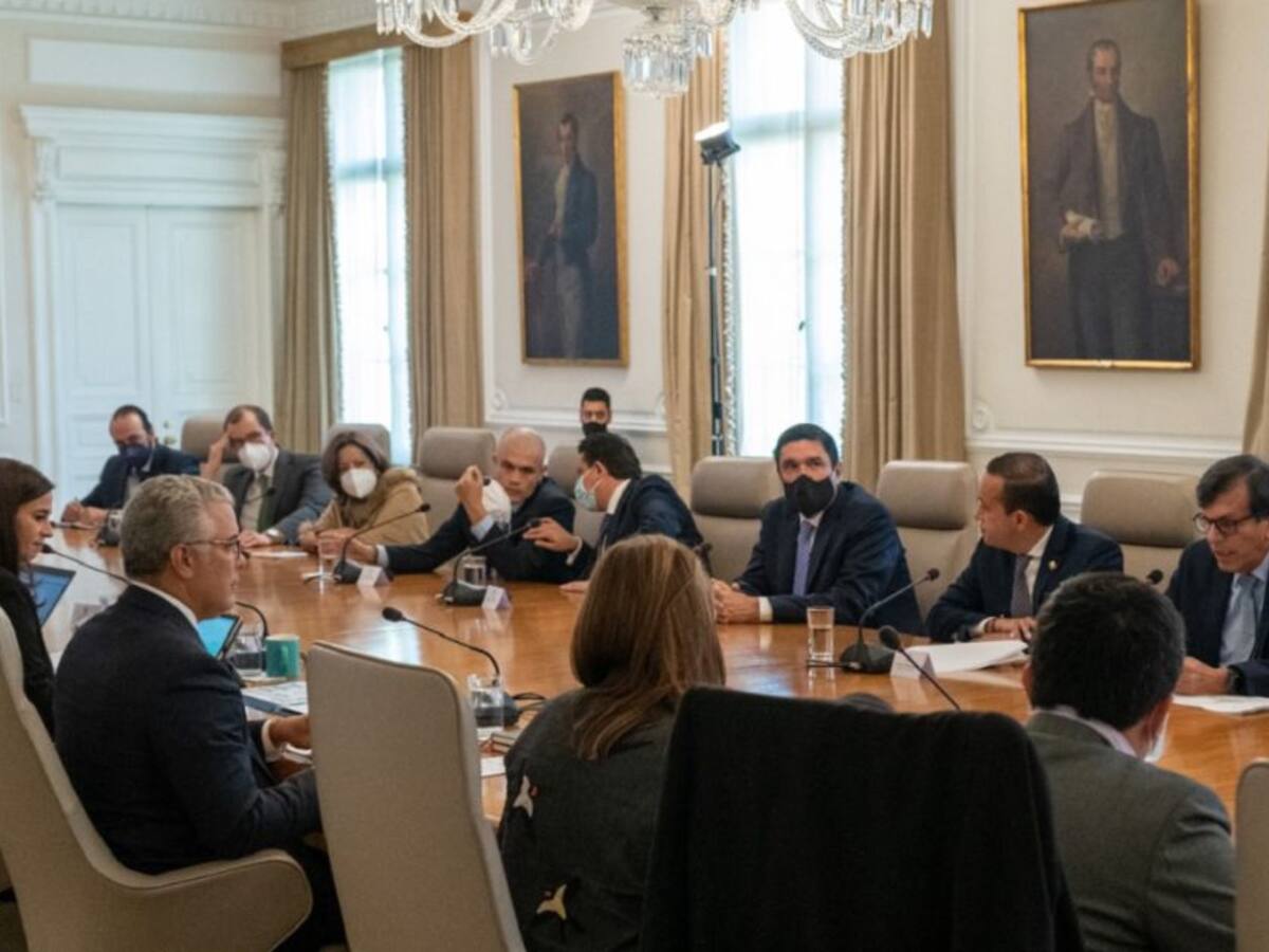 Gobernador Mauricio Aguilar