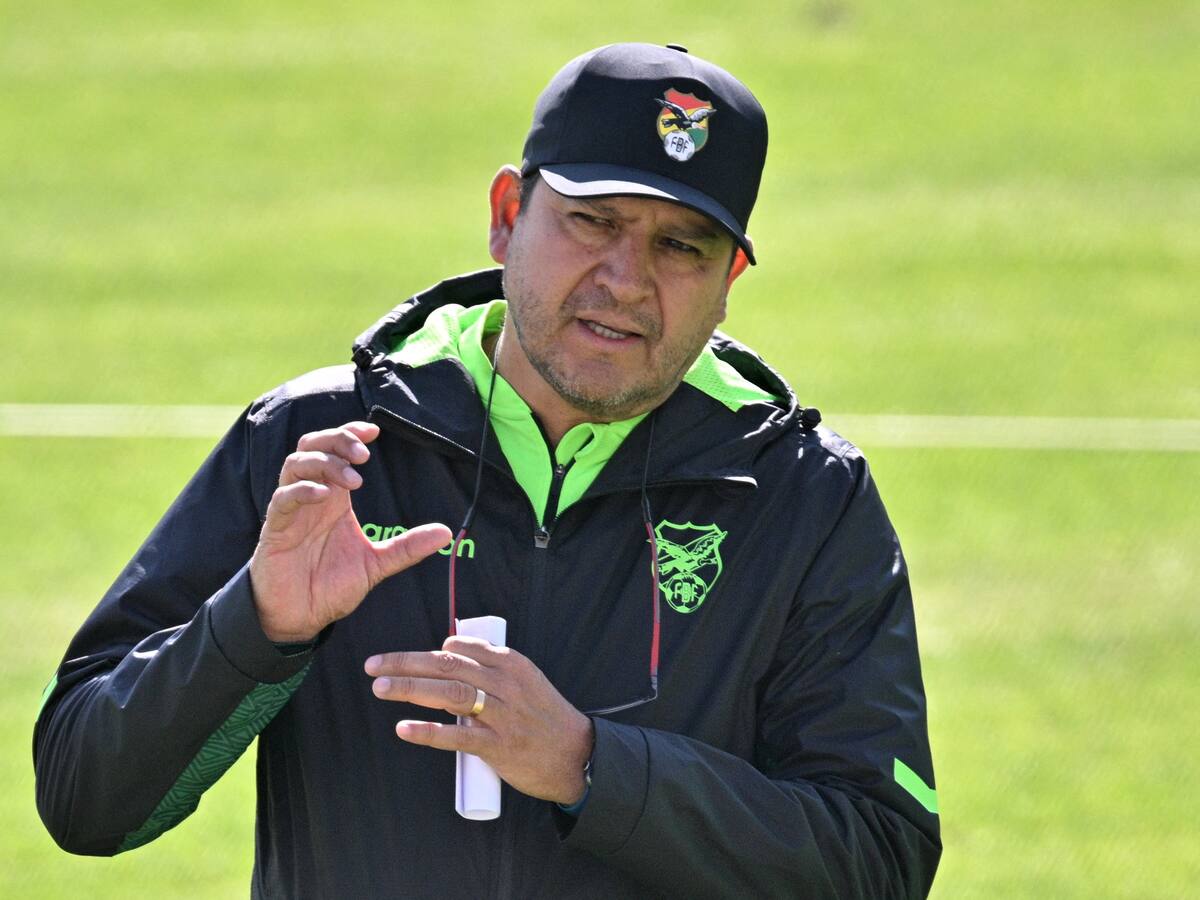 ¿Colombia tiene ventaja? DT de Bolivia, molesto previo al partido por Eliminatorias