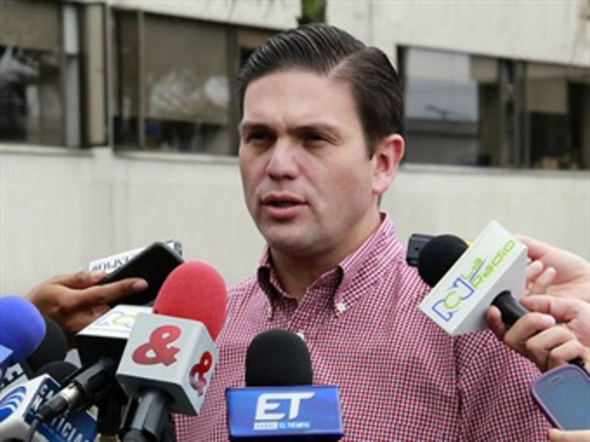 “Vamos a ser un país en paz, pero no la paz que piden los bandidos”: Mindefensa