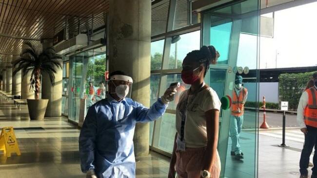 Toma de temperatura en Aeropuerto de Cartagena