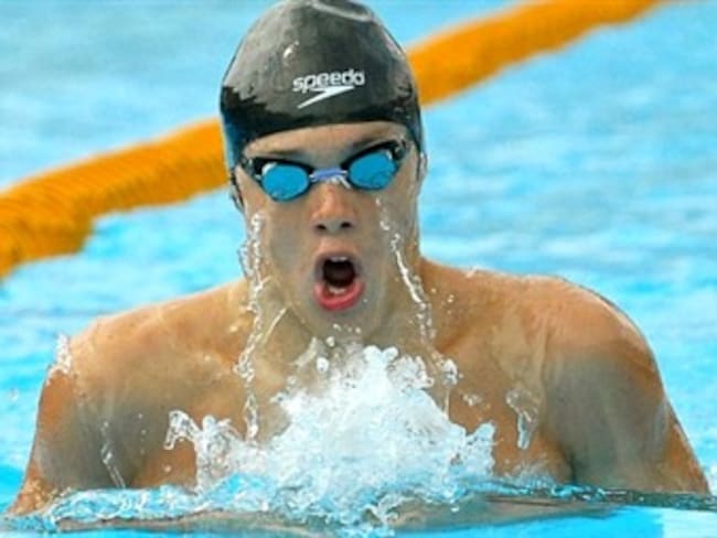 Colombia con nuevo récord nacional de 100 metros pecho en mundial de natación en Barcelona
