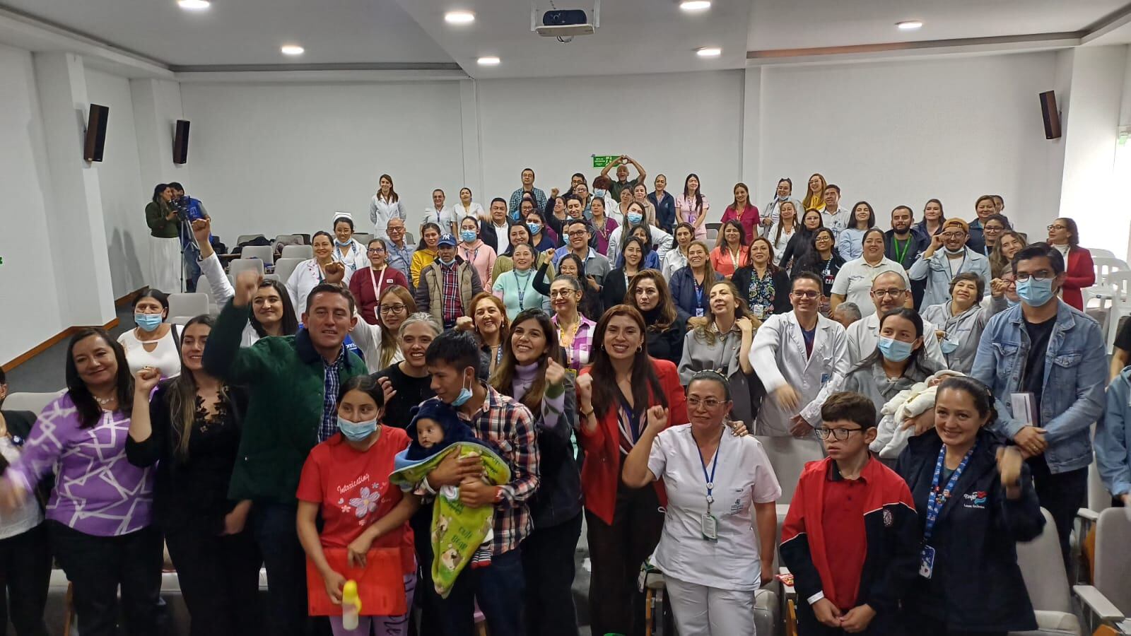 Operación Sonrisa llega a Duitama para transformar vidas / Caracol Radio