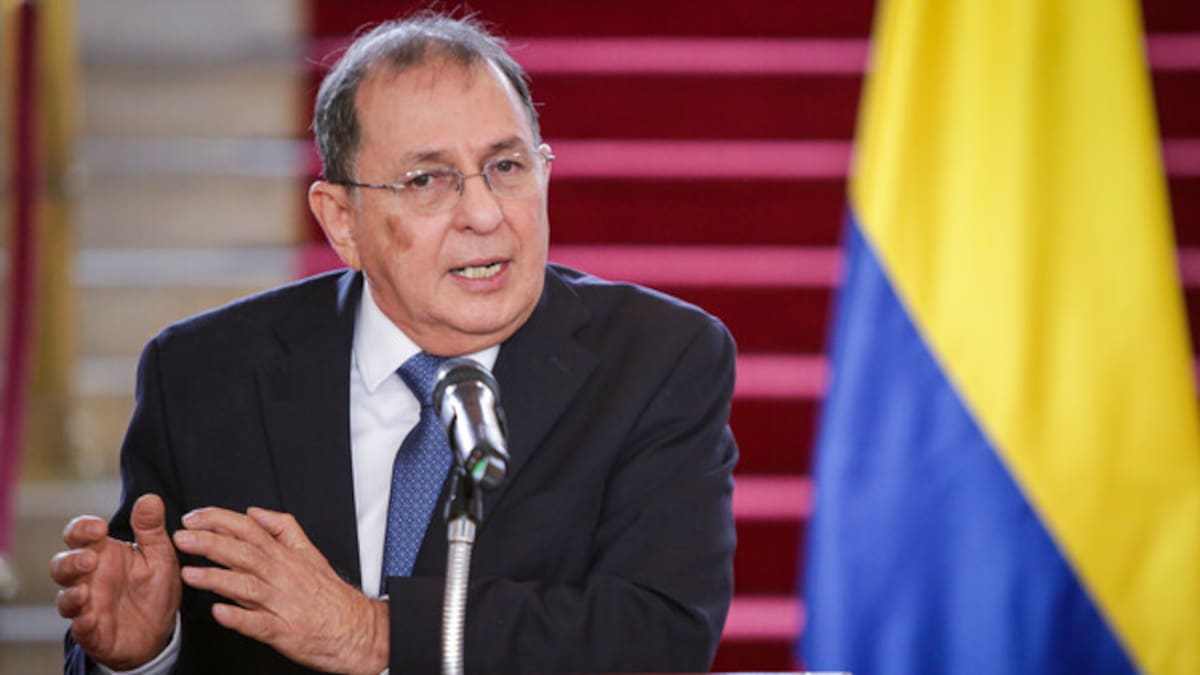 Empiezan los efectos del Consejo de Ministros: Jorge Rojas renuncia de forma “irrevocable” al DAPRE