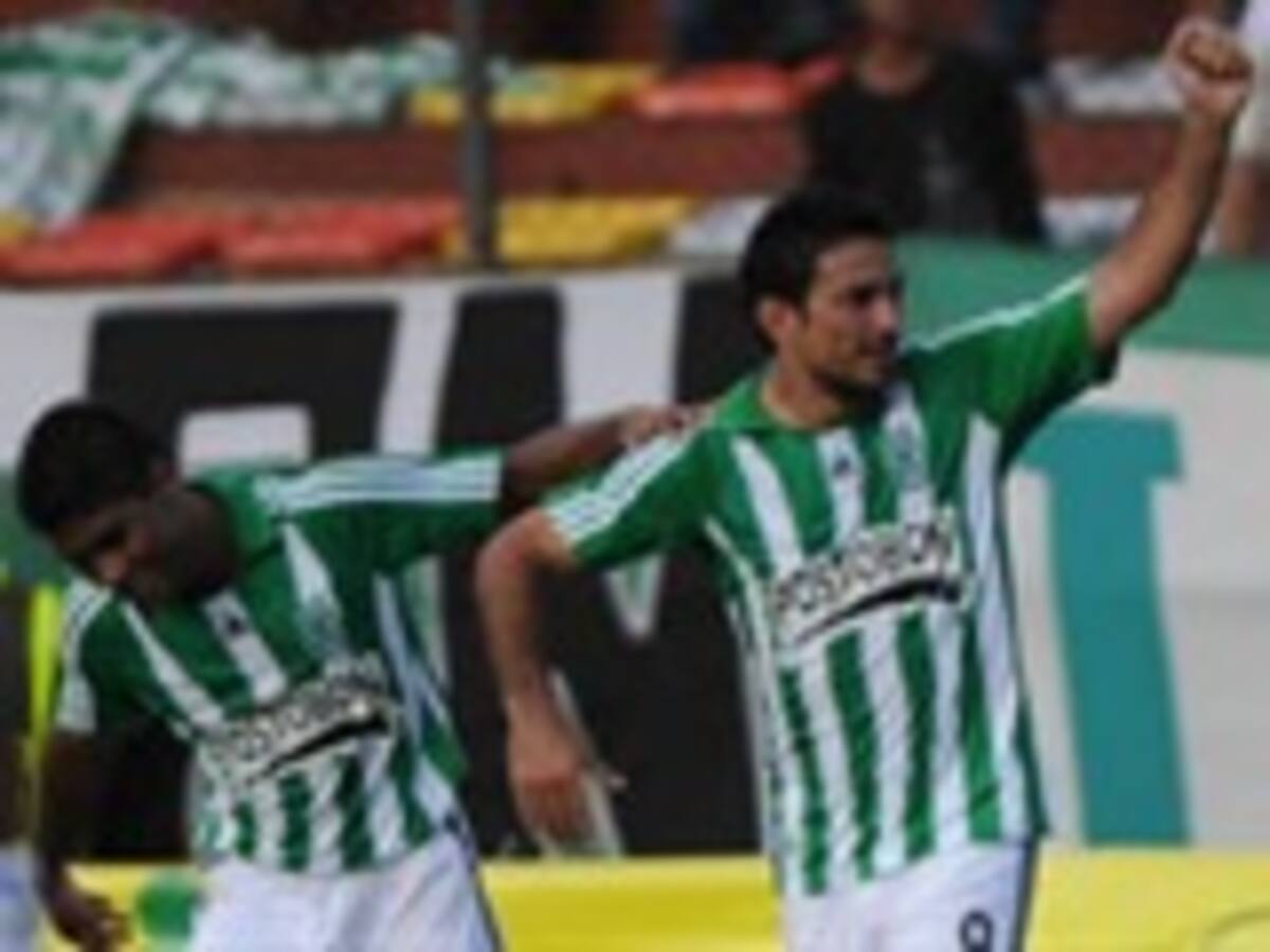 El Atlético Nacional destituye a Santa y prepara poda de extranjeros