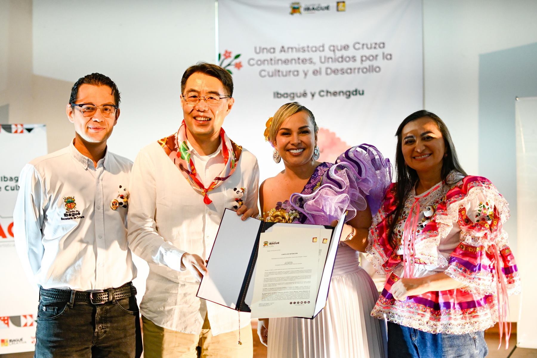 El embajador de la China, Zhu Jingyang, visitó Ibagué